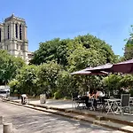 A Gem At Notre Dame